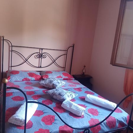 Casa Vacanze Butterfly Trabia Kültér fotó